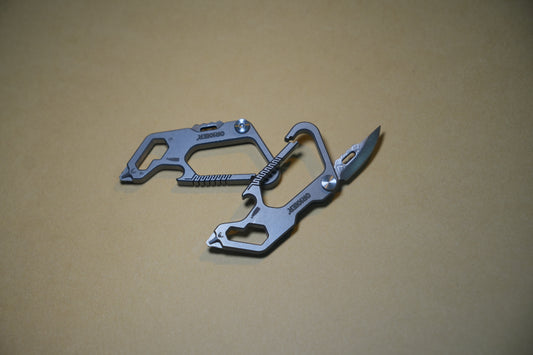 Gr5 Titanium EDC Keychain with Damascus Blade